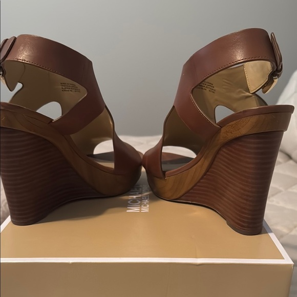 MICHAEL Michael Kors Brown Leather Wedge Sandals - Picture 3 of 9